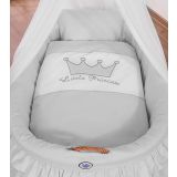 Cesta de Moisés My Sweet Baby en un ambiente acogedor para el descanso del bebé