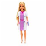 Juegos de roles con la muñeca doctor y paciente en un contexto médico