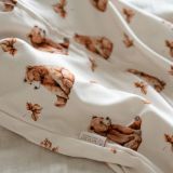 Saco de dormir de bambú Waldin usado en la cuna del bebé