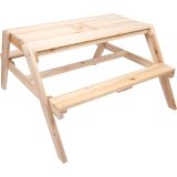 Mesa jardín con sillas para pasteles de barro