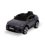 Coche eléctrico infantil Audi E-Tron Sportback 4x4 con control remoto, luces LED y asiento de polipiel, para niños de 3 a 8 años.