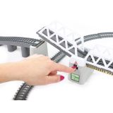 Tren eléctrico con via de 9 metros de longitud