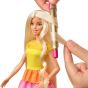 Barbie, crea sus Ondas. Muñeca con accesorios para Peinar
