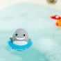 Munchkin Juguete de baño Tiburón con flotador, se mueve sin pilas