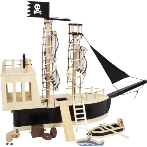 Barco pirata en madera